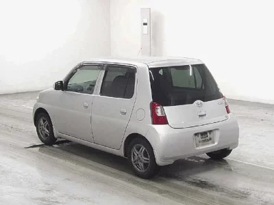 Daihatsu Esse  с аукциона в Японии
