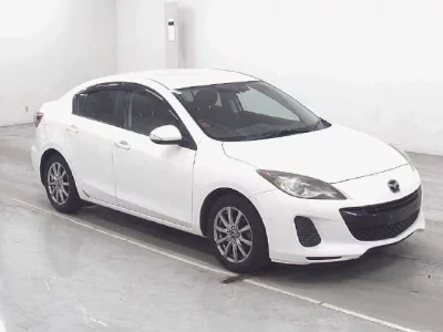 Mazda AXELA  с аукциона в Японии