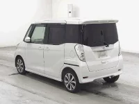 Nissan DAYZ ROOX лот № 430 оценка 4  с аукциона в Японии 1