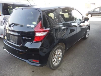 Nissan NOTE  с аукциона в Японии
