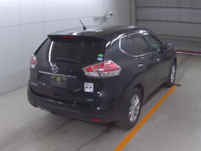 Nissan X-TRAIL  с аукциона в Японии