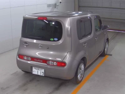 Nissan CUBE