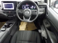 Nissan NOTE лот № 1008 оценка 5  с аукциона в Японии 4