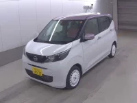 Nissan DAYZ лот № 3009 оценка 6  с аукциона в Японии 2