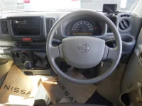 Nissan CLIPPER VAN лот № 3057 оценка 3.5  с аукциона в Японии 4