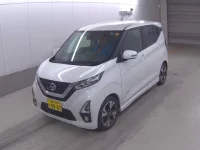 Nissan DAYZ лот № 3058 оценка 3.5  с аукциона в Японии 2