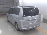 Nissan SERENA лот № 4003 оценка 3.5  с аукциона в Японии 1