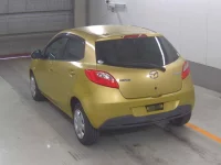 Mazda DEMIO лот № 4156 оценка 3  с аукциона в Японии 1