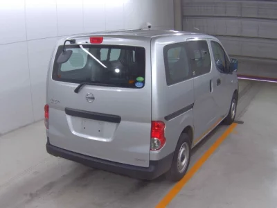 Nissan NV200