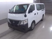 Nissan CARAVAN VAN лот № 1041 оценка 4  с аукциона в Японии 2