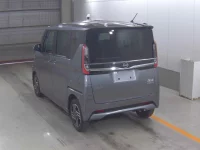 Nissan ROOX лот № 3097 оценка 3.5  с аукциона в Японии 1