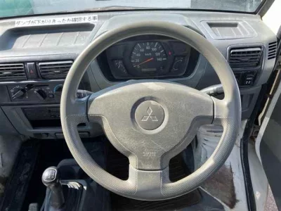 Mitsubishi MINICAB TRUCK  с аукциона в Японии