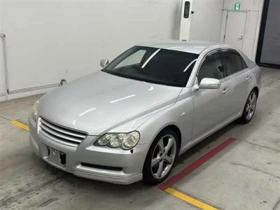 Toyota MARK X  с аукциона в Японии