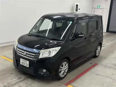 Suzuki SOLIO  с аукциона в Японии