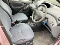 Toyota VITZ лот № 90143 оценка 3.5  с аукциона в Японии 6