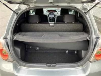 Toyota VITZ лот № 90114 оценка 3.5  с аукциона в Японии 9