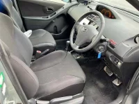 Toyota VITZ лот № 90114 оценка 3.5  с аукциона в Японии 6
