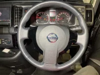 Nissan SERENA лот № 30133 оценка 4  с аукциона в Японии 2