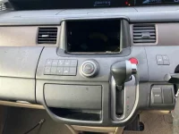 Honda STEP WAGON лот № 90231 оценка 3.5  с аукциона в Японии 5