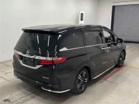 Honda ODYSSEY лот № 30182 оценка 3.5  с аукциона в Японии 4