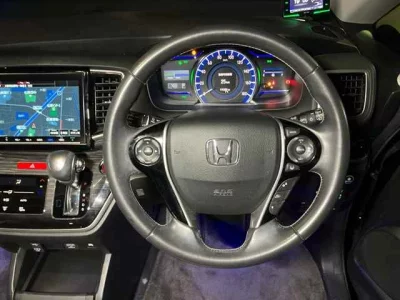 Honda ODYSSEY  с аукциона в Японии