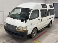 Toyota HIACE VAN лот № 30200 оценка R  с аукциона в Японии 3