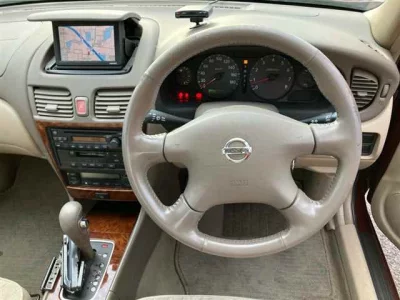 Nissan SYLPHY  с аукциона в Японии