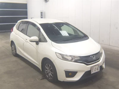 Honda FIT  с аукциона в Японии