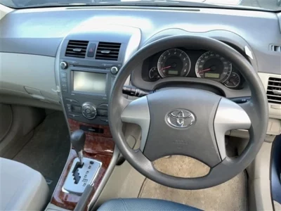 Toyota COROLLA AXIO