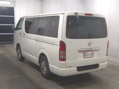 Toyota HIACE VAN  с аукциона в Японии