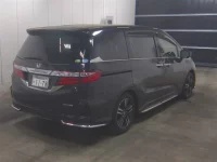 Honda ODYSSEY лот № 7195 оценка 3  с аукциона в Японии 4