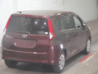 Toyota PASSO SETTE