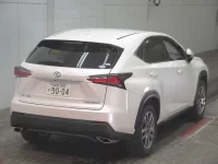 Lexus NX лот № 2077 оценка 4  с аукциона в Японии 3