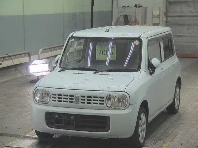 Suzuki Alto Lapin