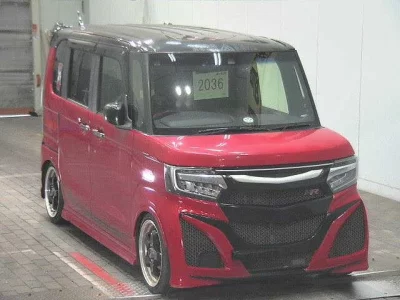 Honda N BOX