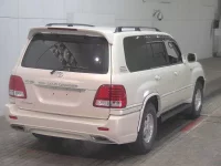 Toyota LAND CRUISER лот № 2042 оценка 3.5  с аукциона в Японии 3