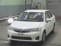 Toyota COROLLA AXIO лот № 7104 оценка R  с аукциона в Японии 2