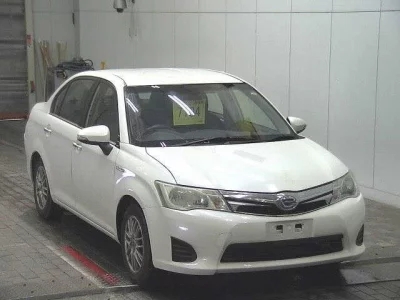Toyota COROLLA AXIO  с аукциона в Японии