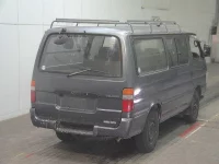 Toyota HIACE VAN лот № 8002 оценка 2  с аукциона в Японии 3
