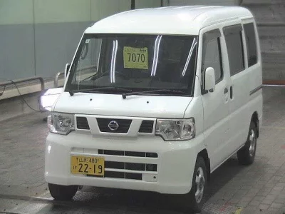 Nissan CLIPPER VAN