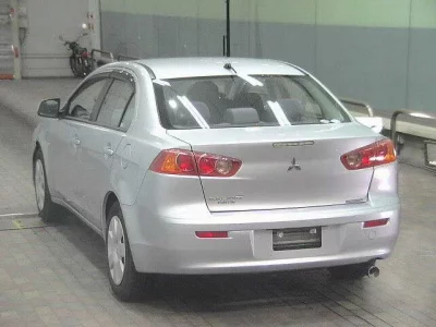 Mitsubishi GALANT FORTIS