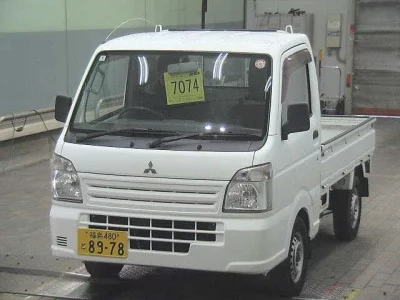 Mitsubishi MINICAB TRUCK