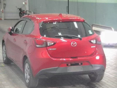 Mazda DEMIO