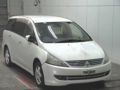 Mitsubishi GRANDIS