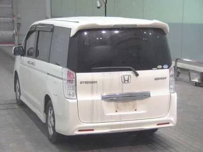 Honda STEP WAGON
