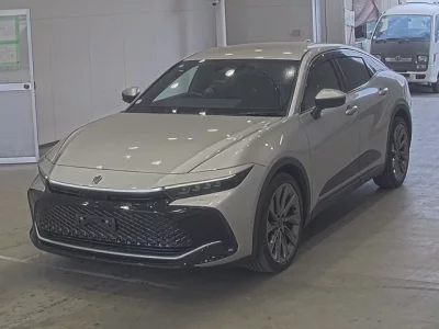 Toyota CROWN CROSSOVER