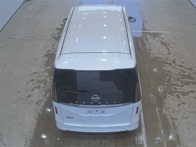 Nissan SERENA  с аукциона в Японии