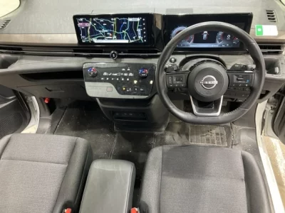 Nissan SERENA  с аукциона в Японии