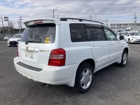 Toyota KLUGER лот № 719 оценка 3  с аукциона в Японии 1