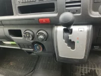 Toyota HIACE VAN лот № 1720 оценка 3.5  с аукциона в Японии 4